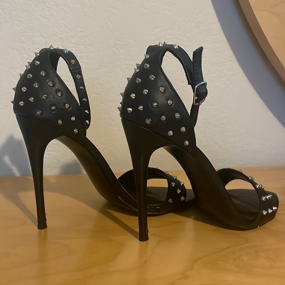 Steve Madden spiked heels.  Black size 6.5